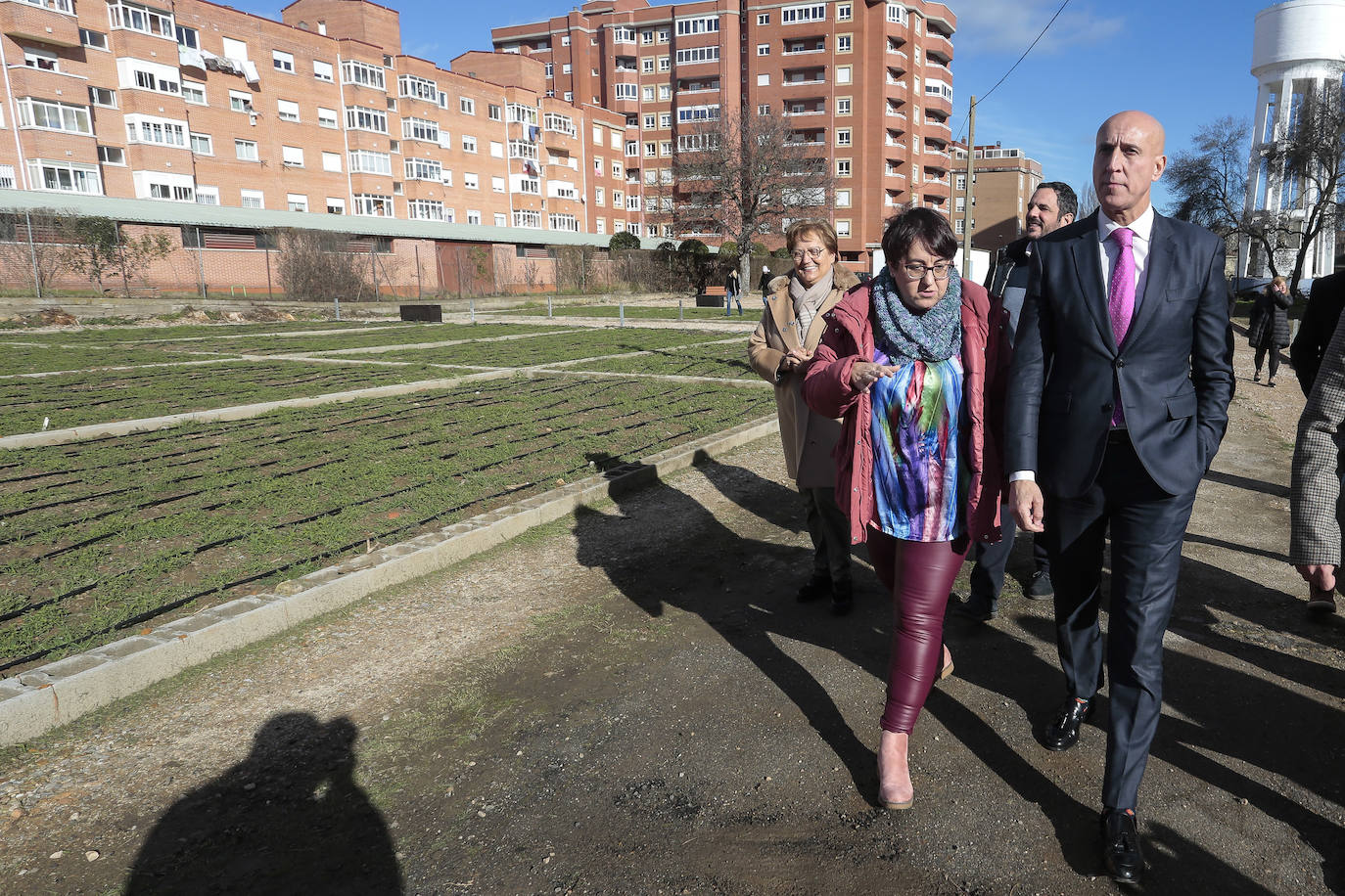 Camino Cabañas deja la política