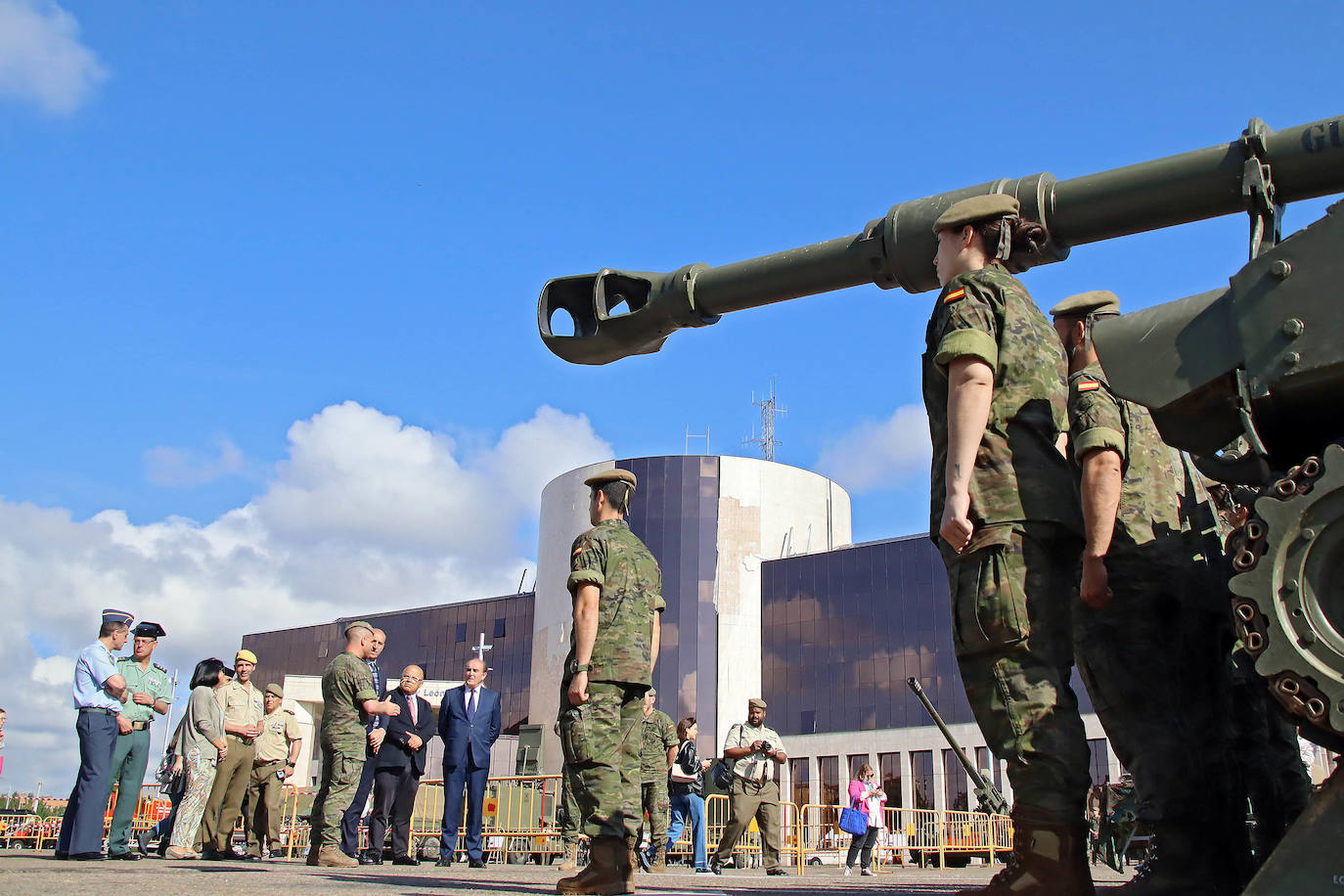 Celebración del Día de las Fuerzas Armadas