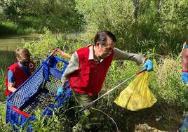 El consejero de Medio Ambiente participa en el proyecto Libera.