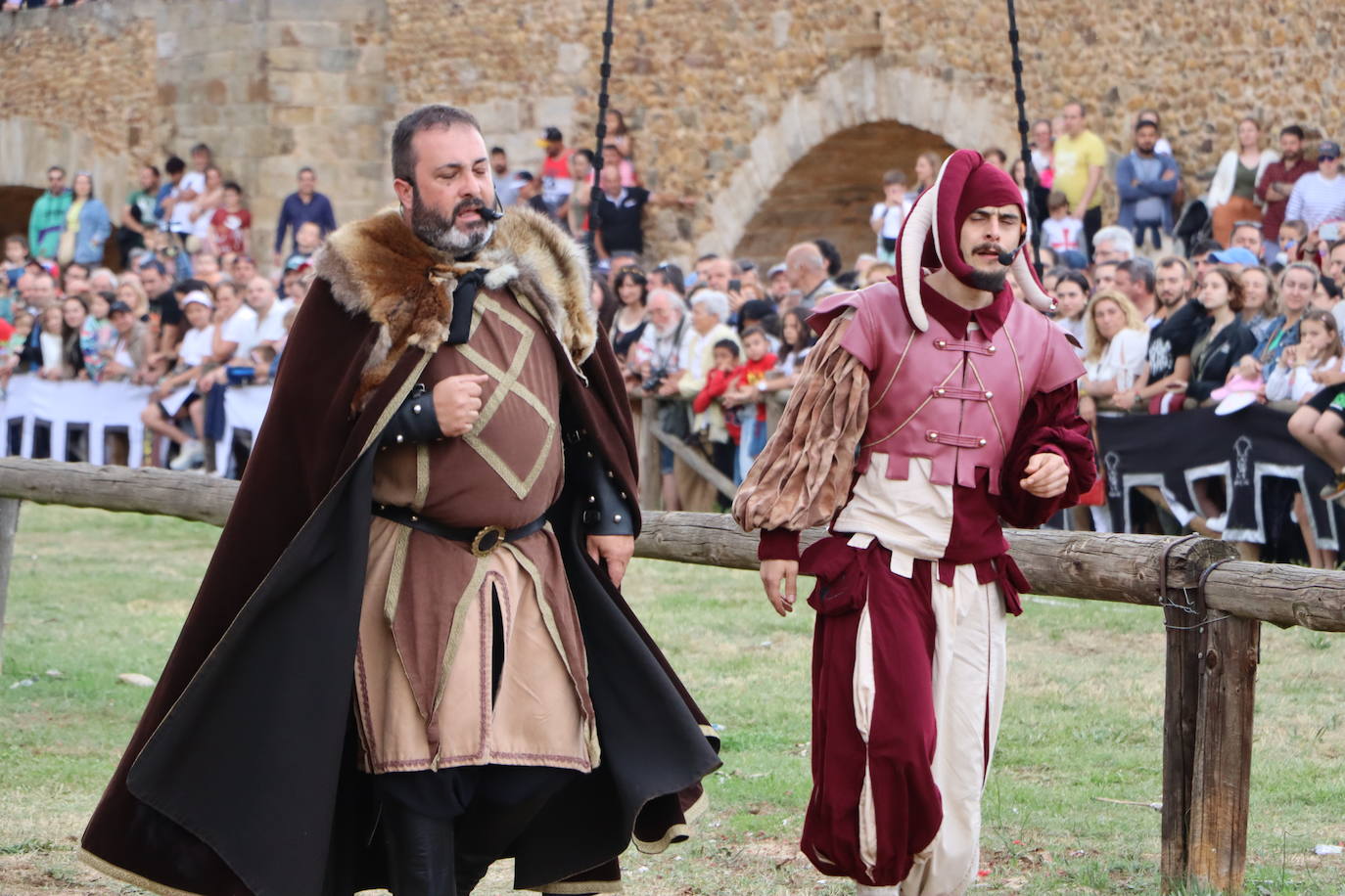 Las Justas Medievales llenan de color Hospital de Órbigo