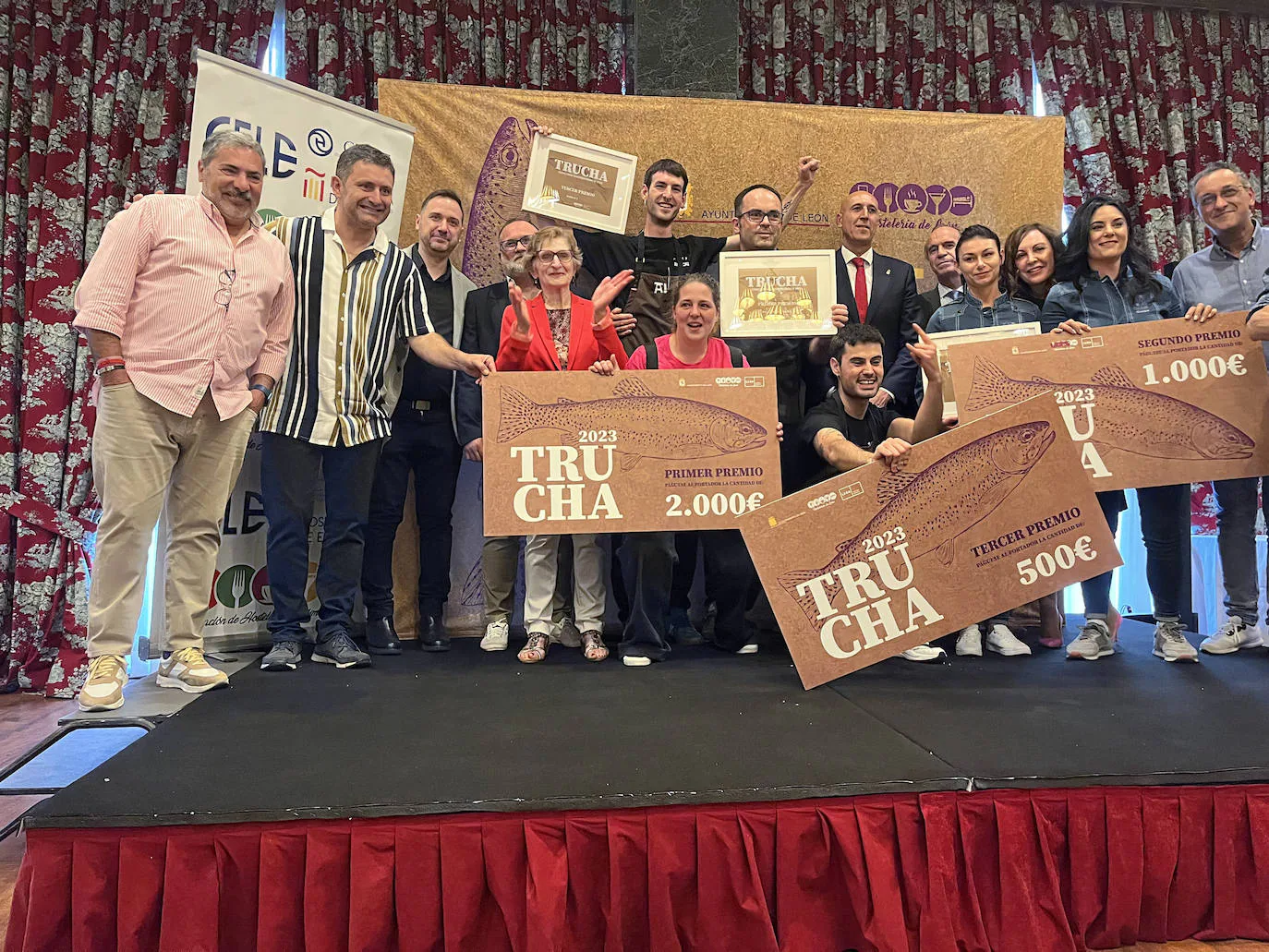 Una docena de restaurantes, tres de ellos leoneses, participan en la final de la 56ª Edición del 'Certamen Gastronómico de la Trucha 2023'.