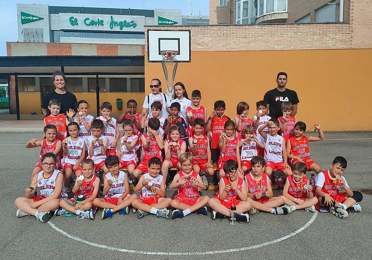 El último entrenamiento del curso ha sido una jornada de convivencia entre los más pequeños.
