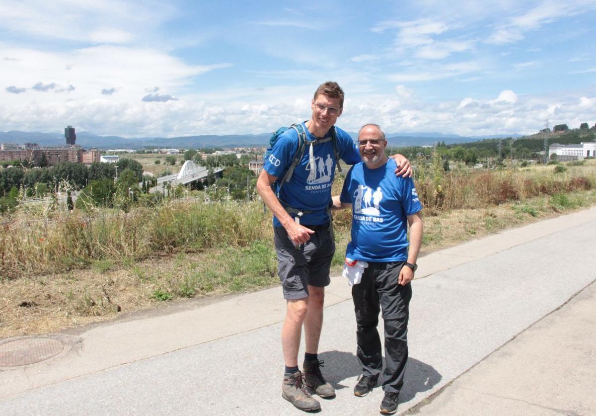 Olegario Ramón junto con el medallista olímpico Bas Van de Goor.