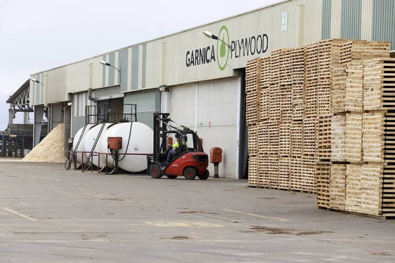 Frábrica de Garnica en Valencia de Don Juan.