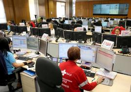 Sala de recepción de emergencias del 112 en Castilla y León.