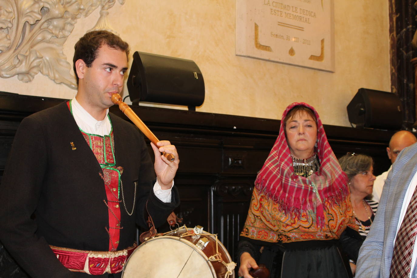 José Luis Nieto toma el bastón de mando de Astorga