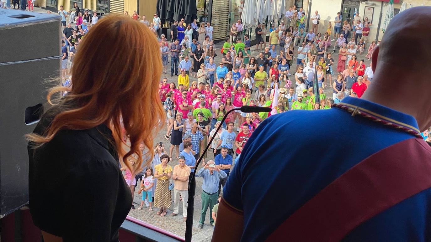 La astronauta Sara García da el pregón de las fiestas de León