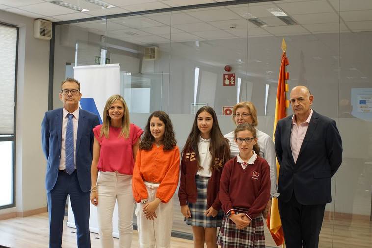 La importancia de los impuestos en la sociedad centra el concurso de la delegación de Hacienda