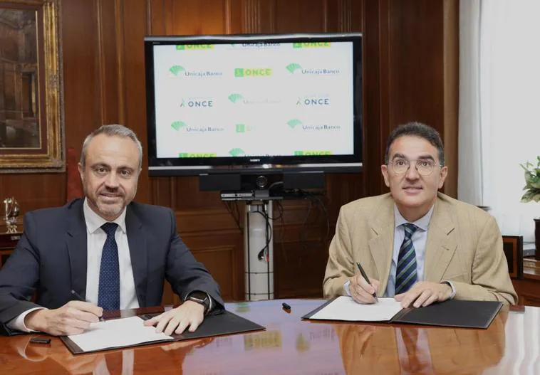 Frima del convenio de colaboración entre Unicaja Banco y la ONCE.
