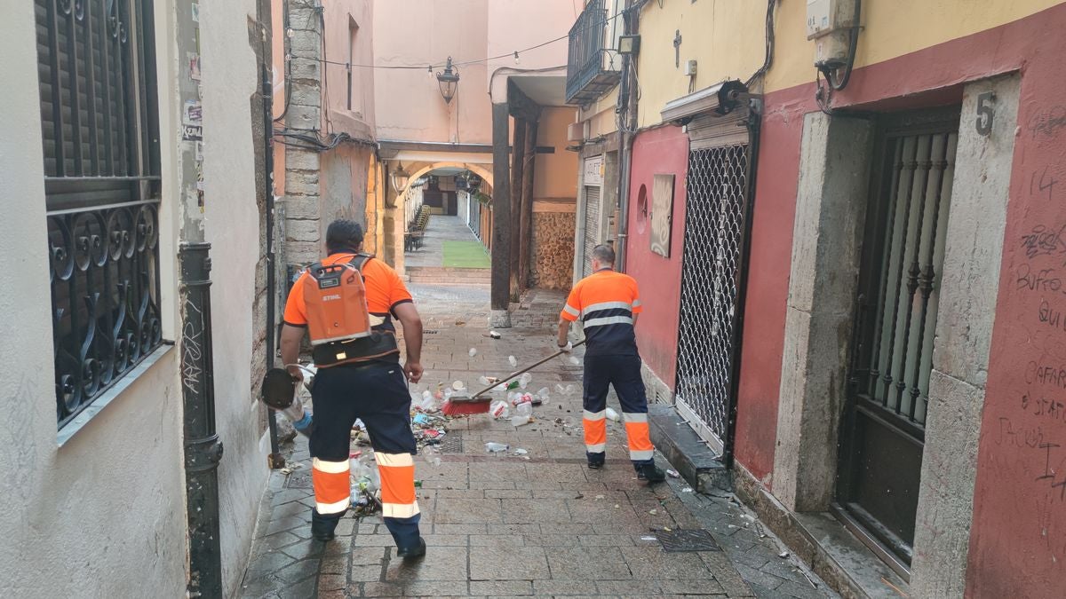 La basura, protagonista de la &#039;resaca&#039; de San Juan