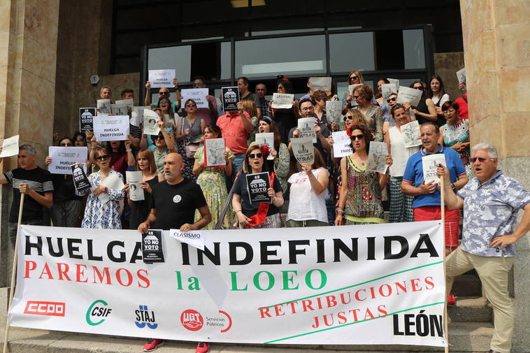 Huelga de los funcionarios de Justicia de León