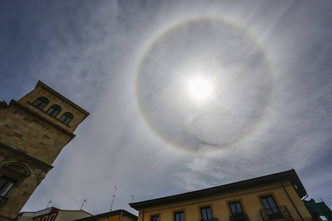 El sol seguirá luciendo este jueves en León