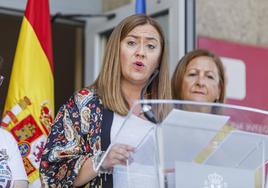 Lectura del manifiesto institucional de Segoentiende con motivo del Día Internacional del Orgullo LGTBI+