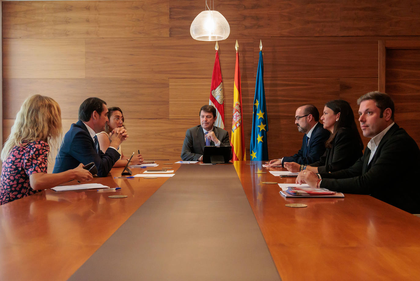 Encuentro institucional de Mañueco y Marco Morala