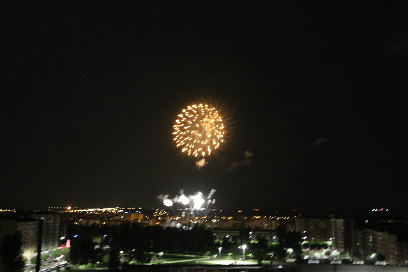 Fuegos artificiales en San Pedro
