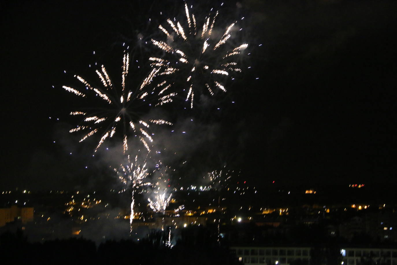 Fuegos artificiales en San Pedro