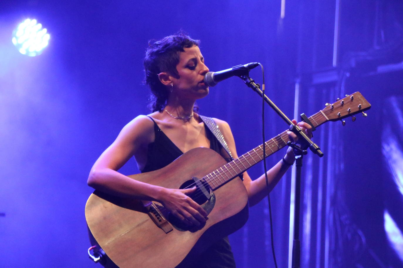 La magia de Travis Bird llega a León