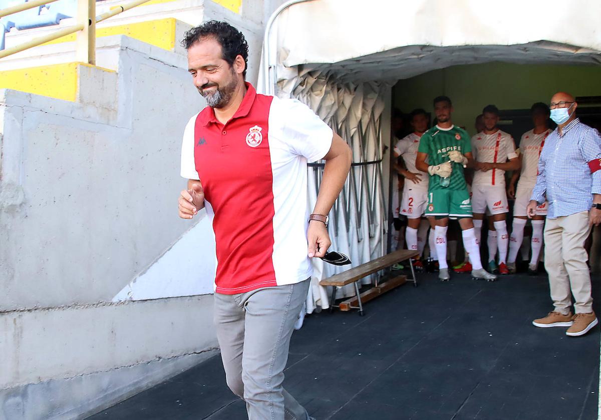 Ramón González, en su etapa en la Cultural.