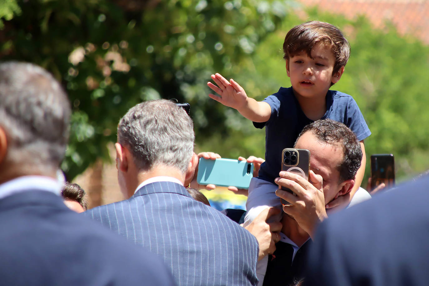 El Rey Felipe VI abandona la Conferencia internacional