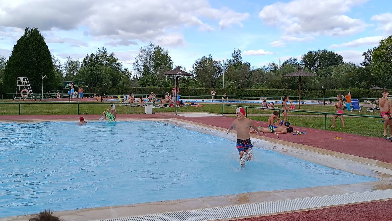 Las piscinas de Veguellina perfectas para disfrutar este verano