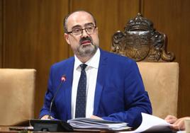 El alcalde durante el pleno celebrado este viernes en Ponferrada.