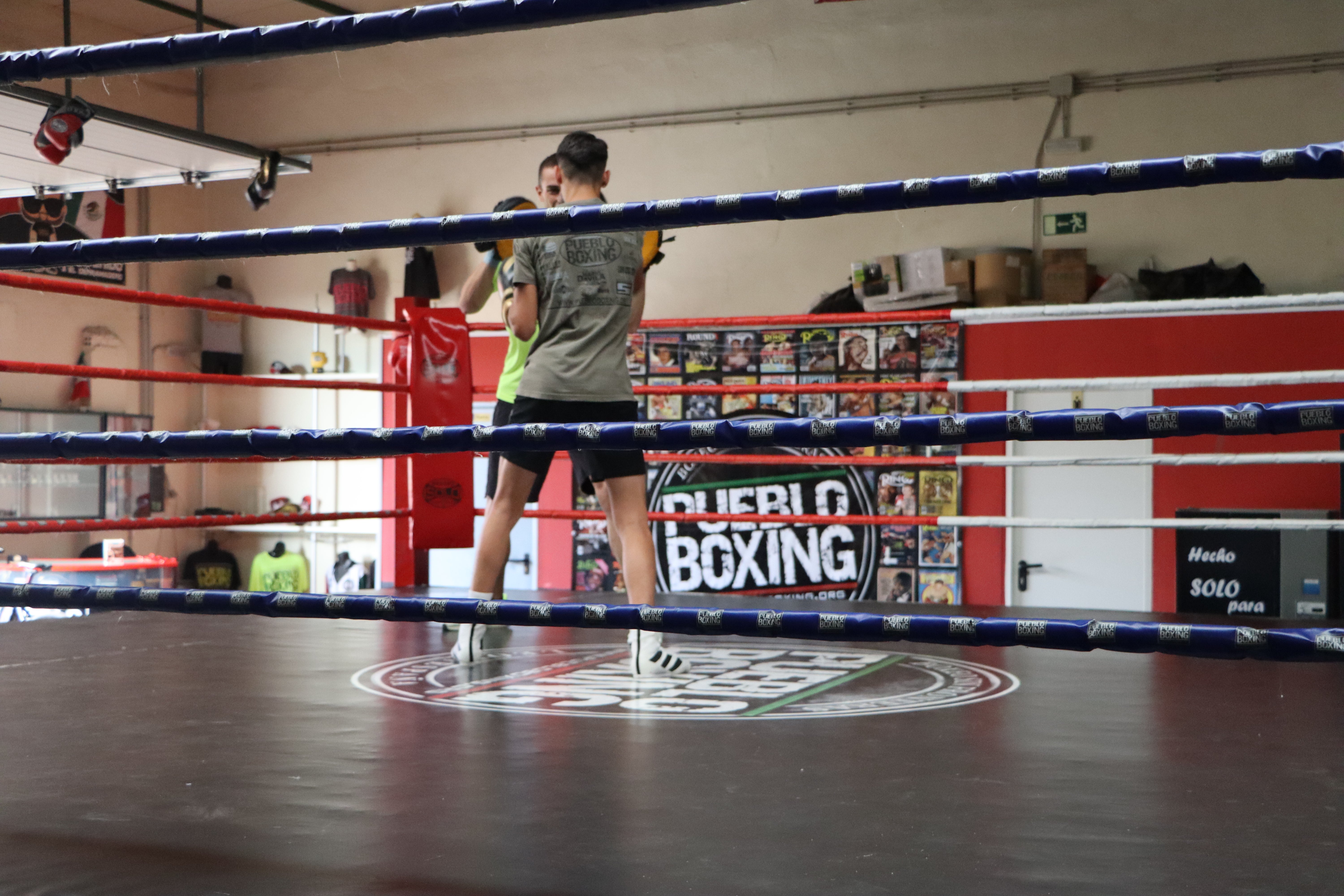 El boxeo se vive en León