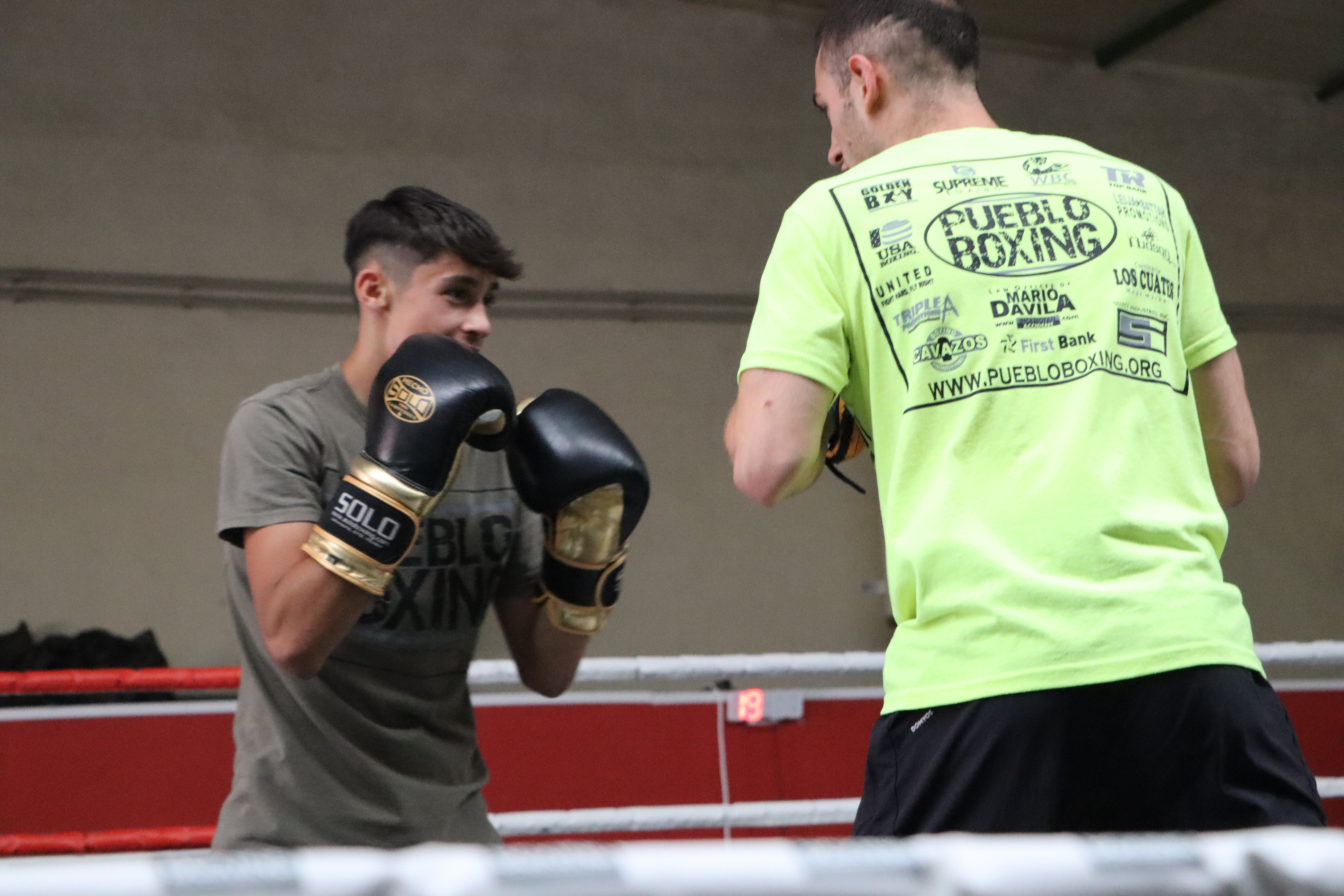 El boxeo se vive en León