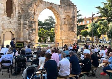Expertos internacionales se citan en Sahagún para debatir sobre territorios resistentes