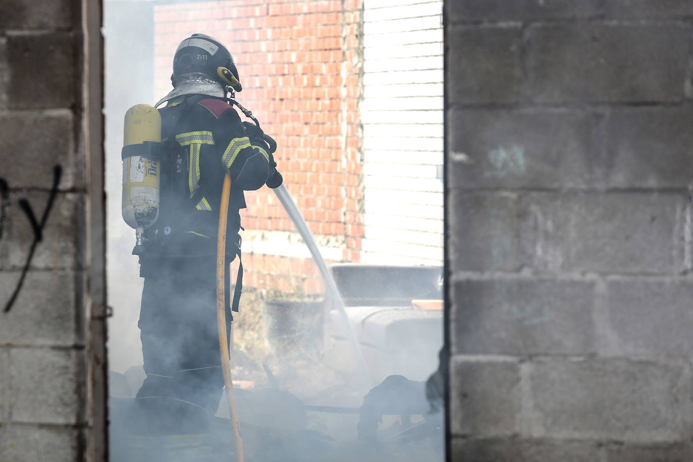 Incendio de un patio en León