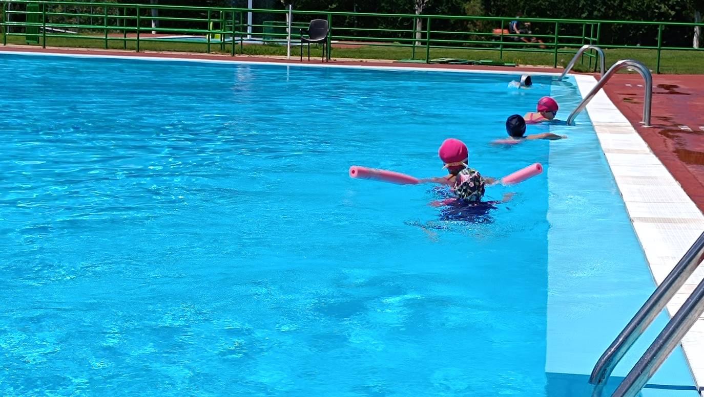 Piscinas en Matallana de Torío