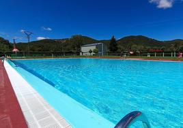 Piscinas de Matallana de Torío, para disfrutar del verano.