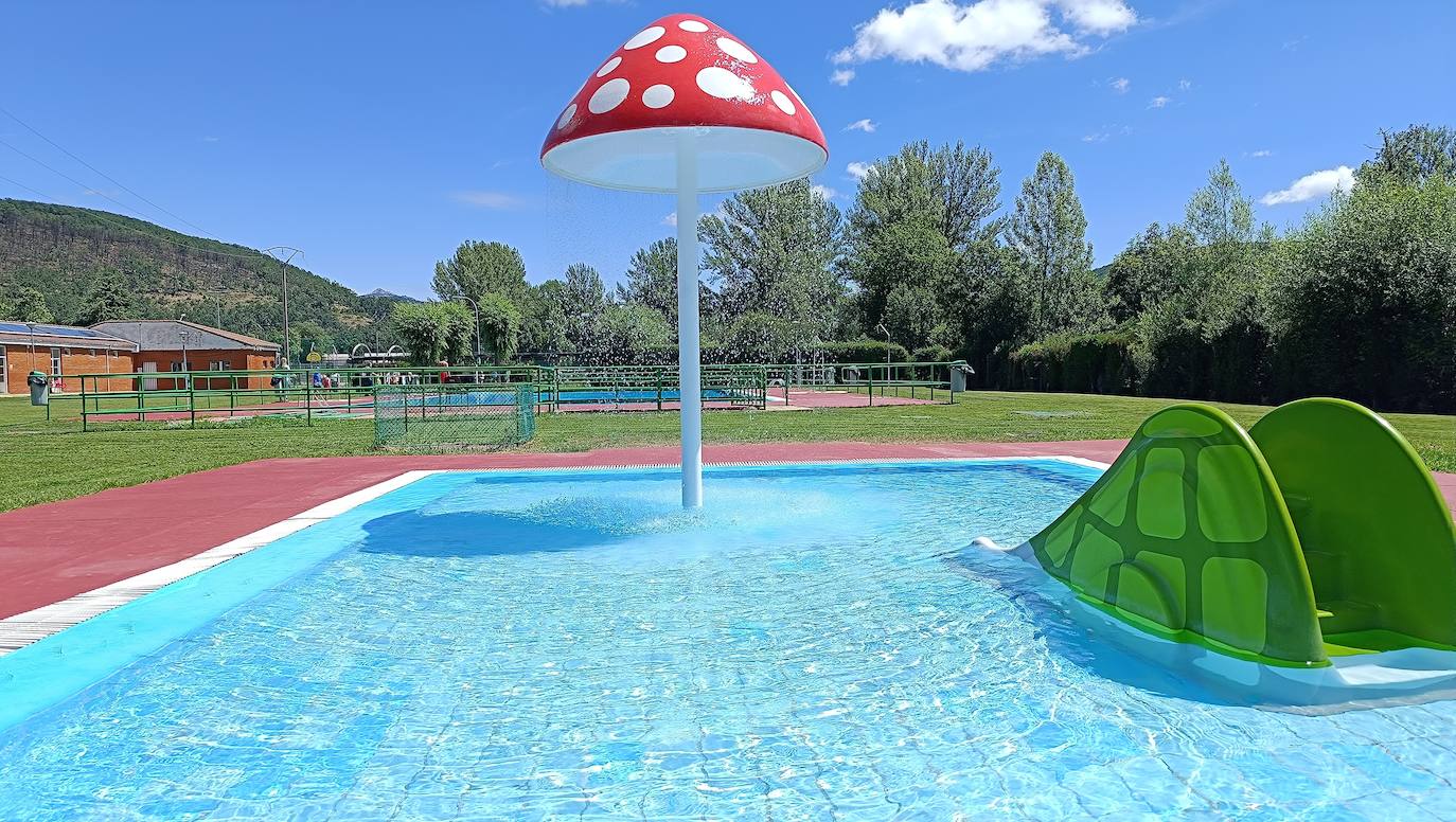 Piscinas en Matallana de Torío