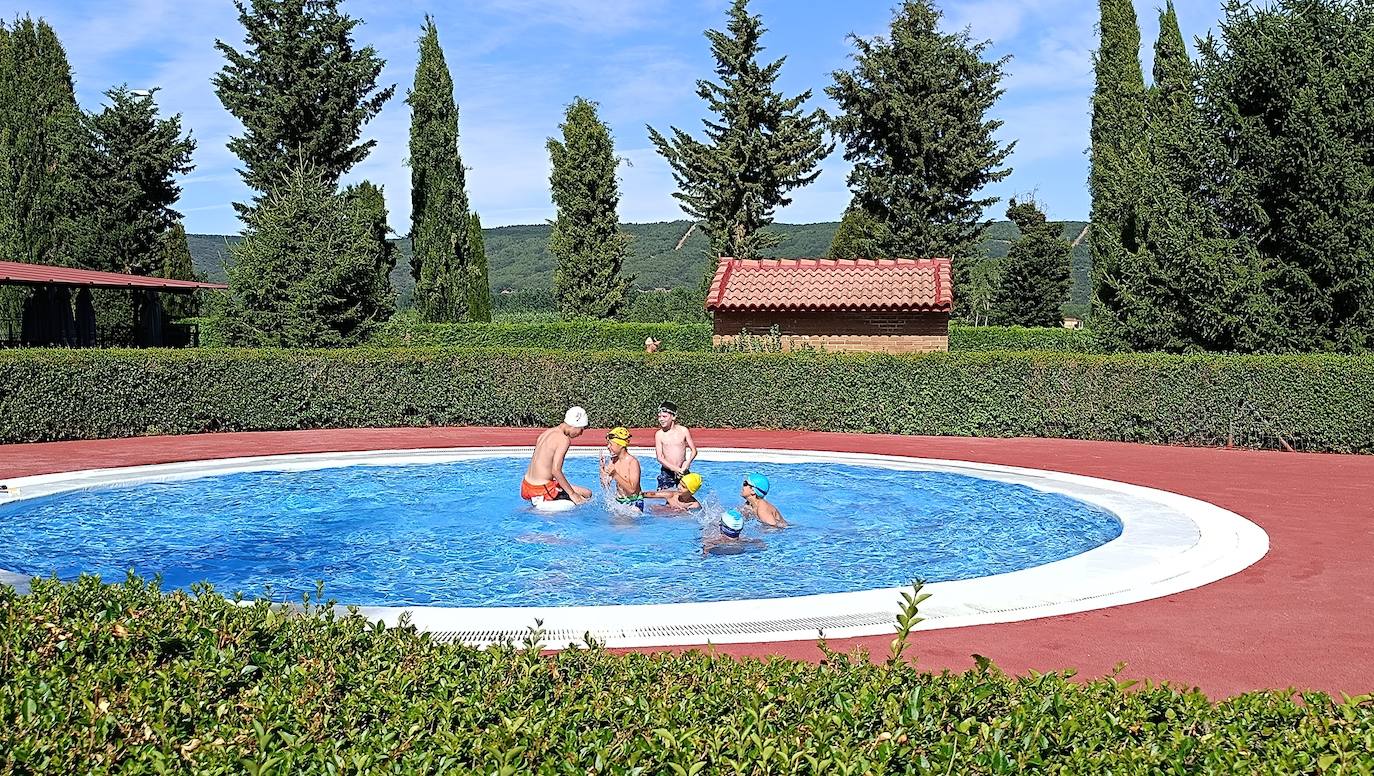 Piscinas para todos en Villanueva del Condado