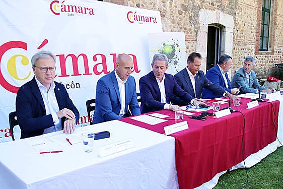 Las Cámaras de Comercio exigen que León sea punto de unión del Corredor Atlántico