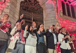 Representantes del club y la ciudad celebran los 100 años de historia.