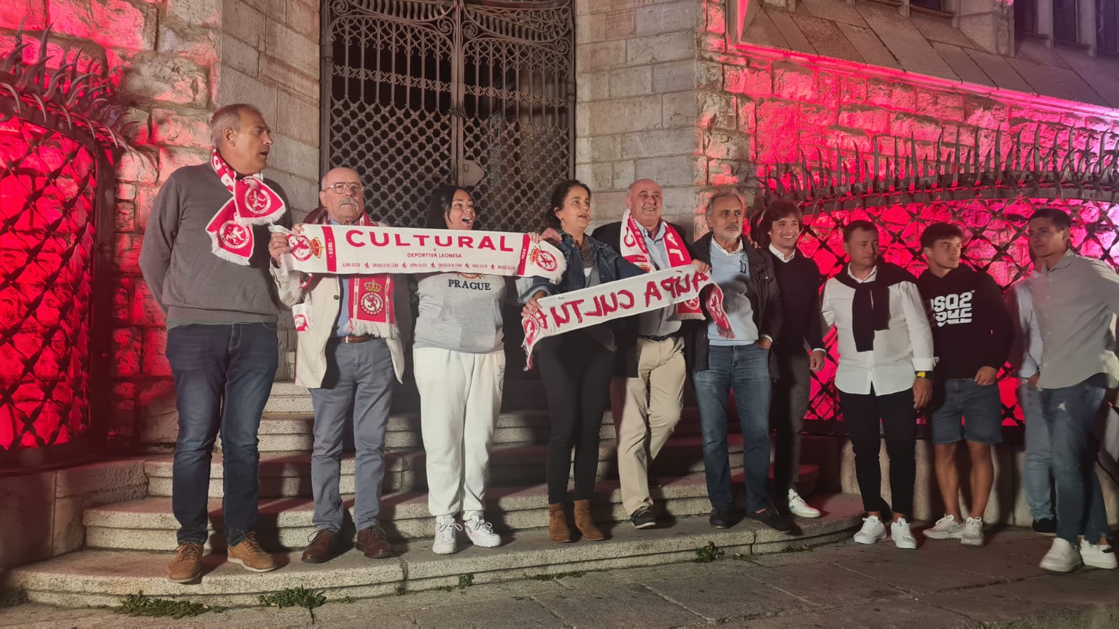 La Cultural sopla las velas