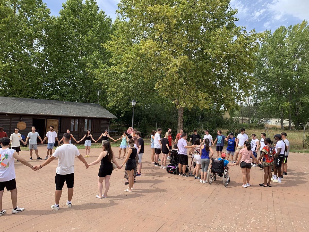 55 jovenes procedentes de España, Portugal, Turquía, Polonia, Bélgica y Rumanía participan en el encuentro.