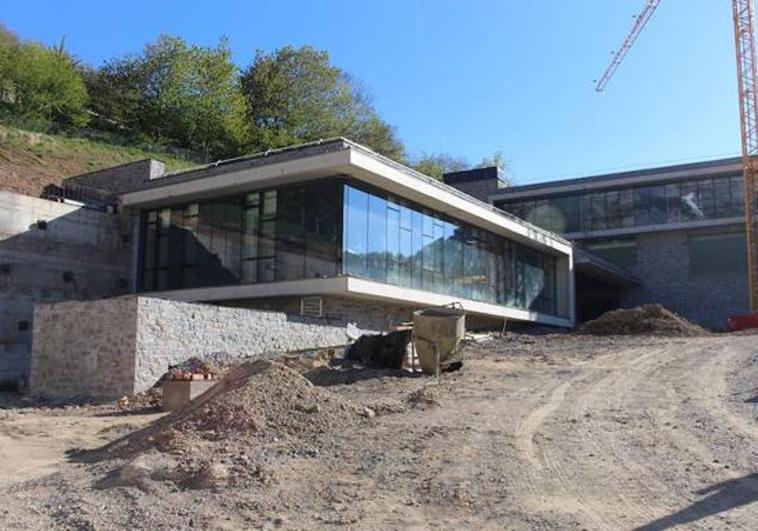 El centro de visitantes de Posada de Valdeón se inaugura 13 años después