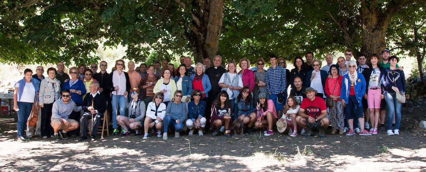 Fiesta-encuentro de los vecinos de Camposillo en 2016.