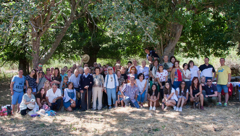 Fiesta-encuentro de los vecinos de Camposillo en 2018.