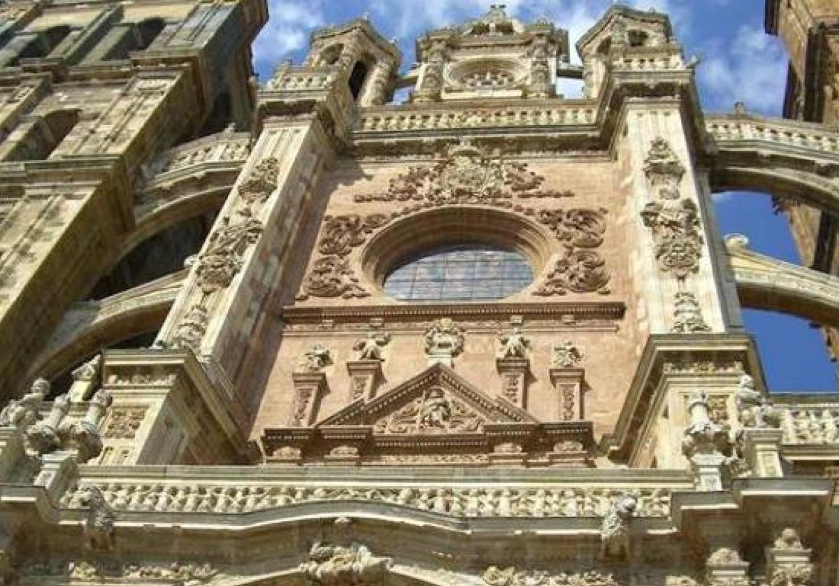 Fachada de la Catedral de Astorga.