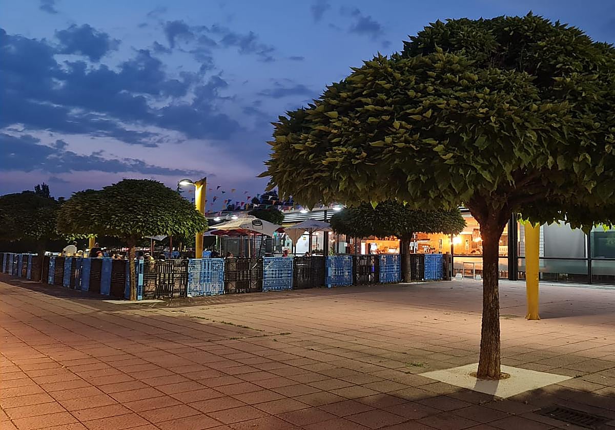 Noche tropical en León.