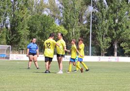 Partido solidario entre el CD Santovenia Alevín y Amidown