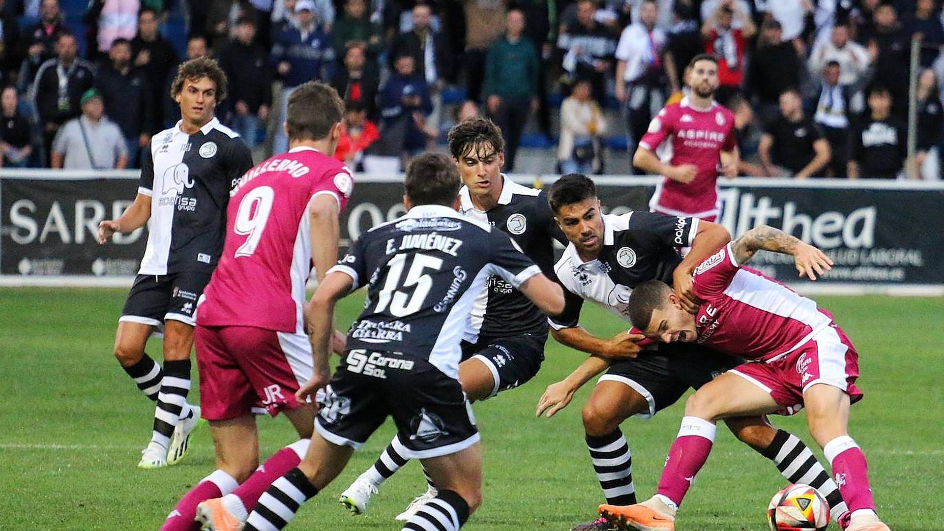 La Cultural cosecha su primera derrota de la temporada tras un partido pobre