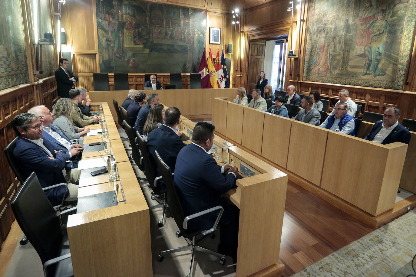 Primer pleno de la nueva corporación provincial de León