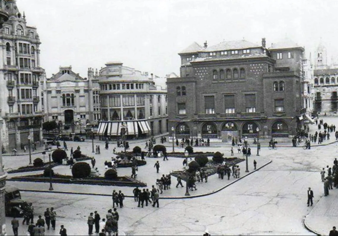 Imagen antes - La Transformación de la Plaza de Santo Domingo