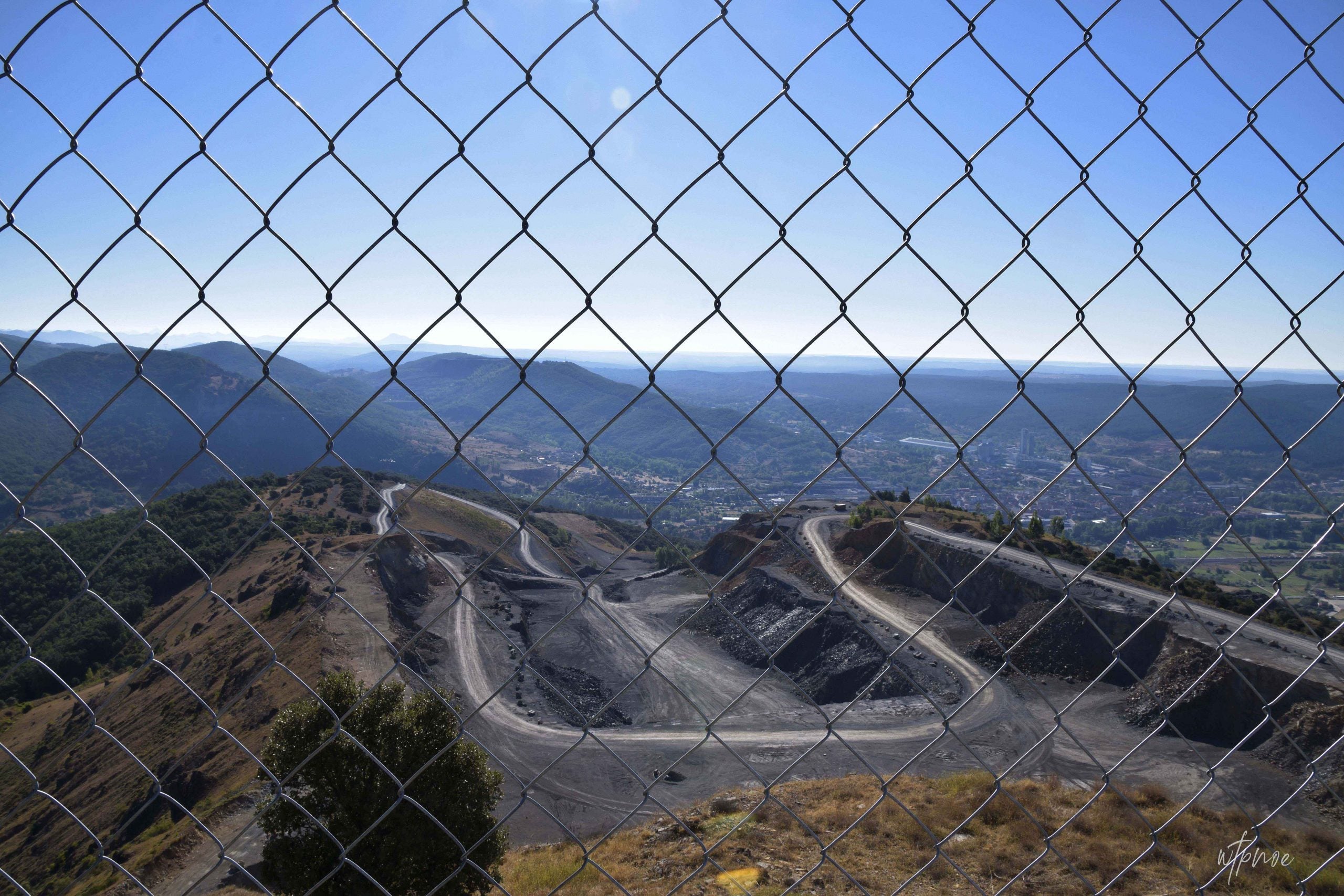 Imagen secundaria 2 - El Castillo de Alba pasa a formar parte de la Lista Roja del Patrimonio