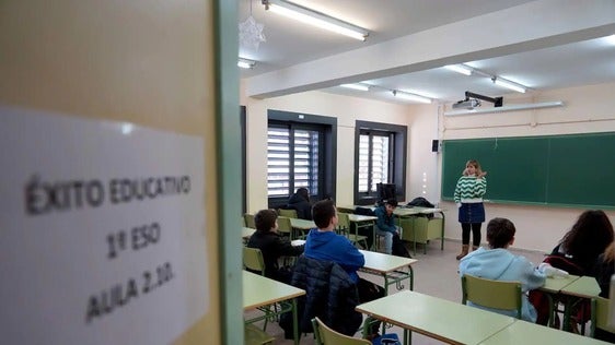 Un total de 20.924 leoneses vuelven este miércoles al instituto