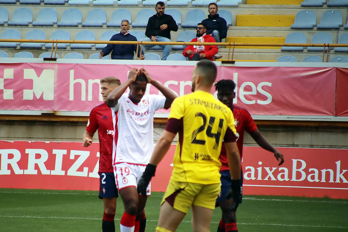 Las mejores imágenes del Cultural - Osasuna Promesas