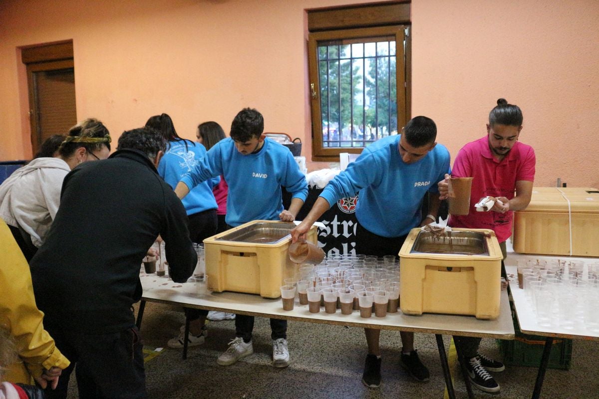 La Virgen del Camino despide sus fiestas